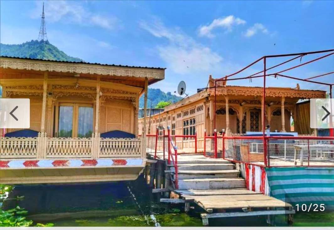 Lala Rukh Group Of Houseboats Hotel Srinagar  Exterior photo