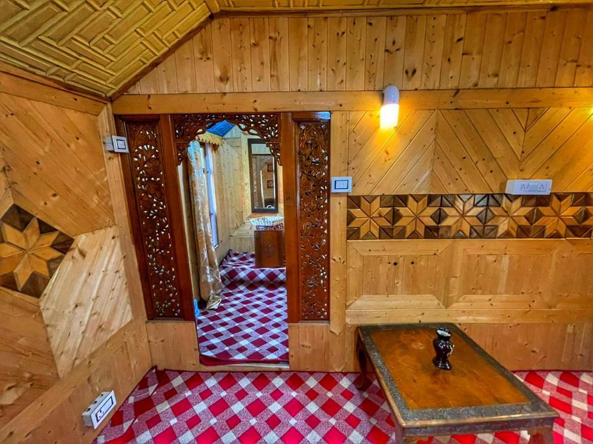 Lala Rukh Group Of Houseboats Hotel Srinagar  Exterior photo
